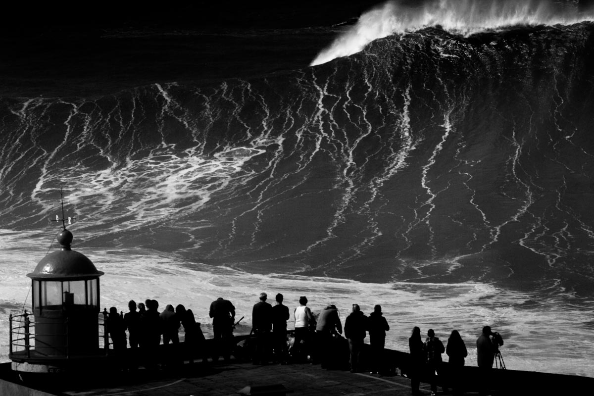 Nazaré - Black Carnival