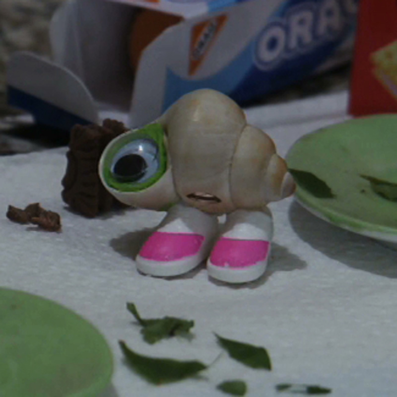 Marcel the Shell with Shoes On